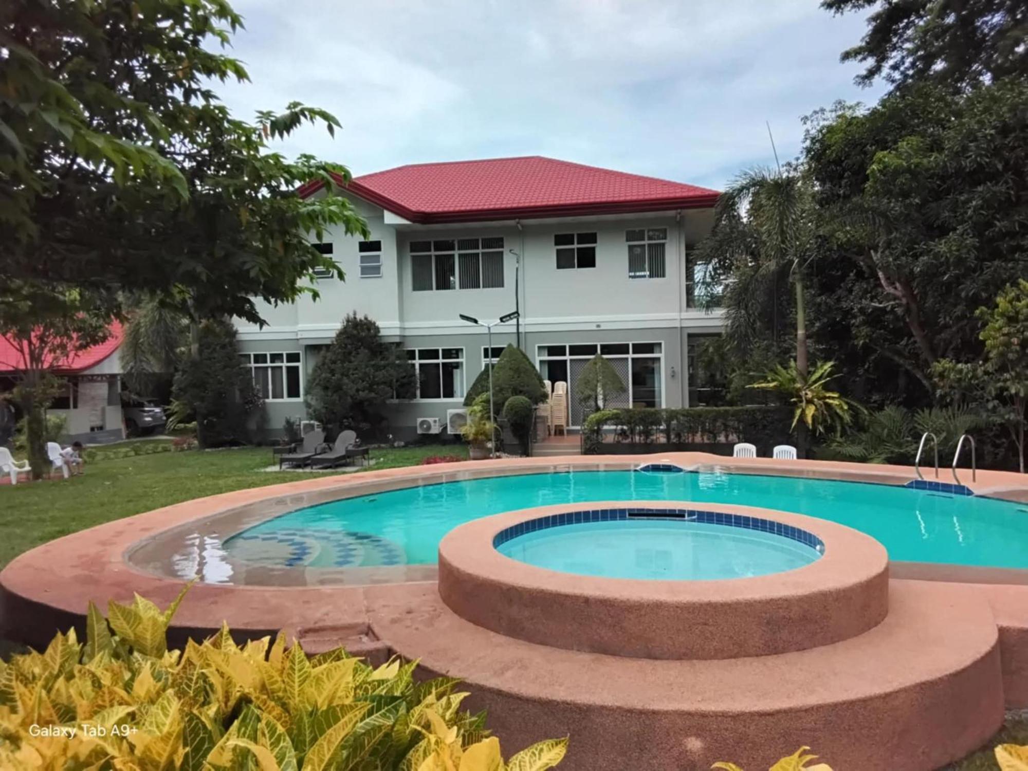 Camiguin Lanzones Resort Mambajao Kültér fotó