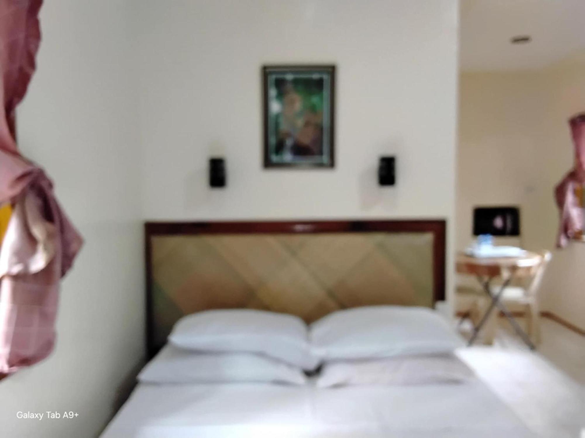 Camiguin Lanzones Resort Mambajao Szoba fotó