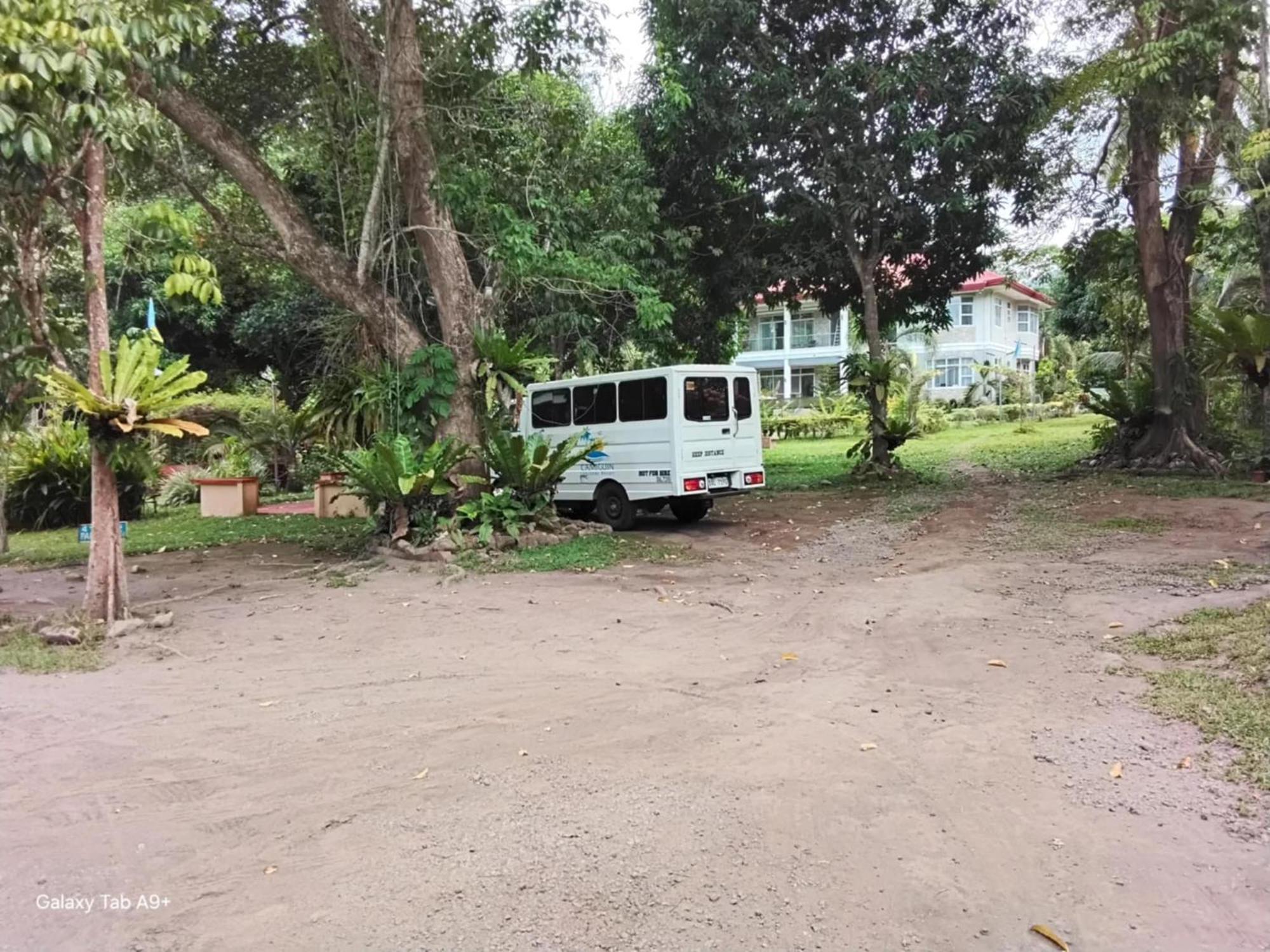 Camiguin Lanzones Resort Mambajao Kültér fotó