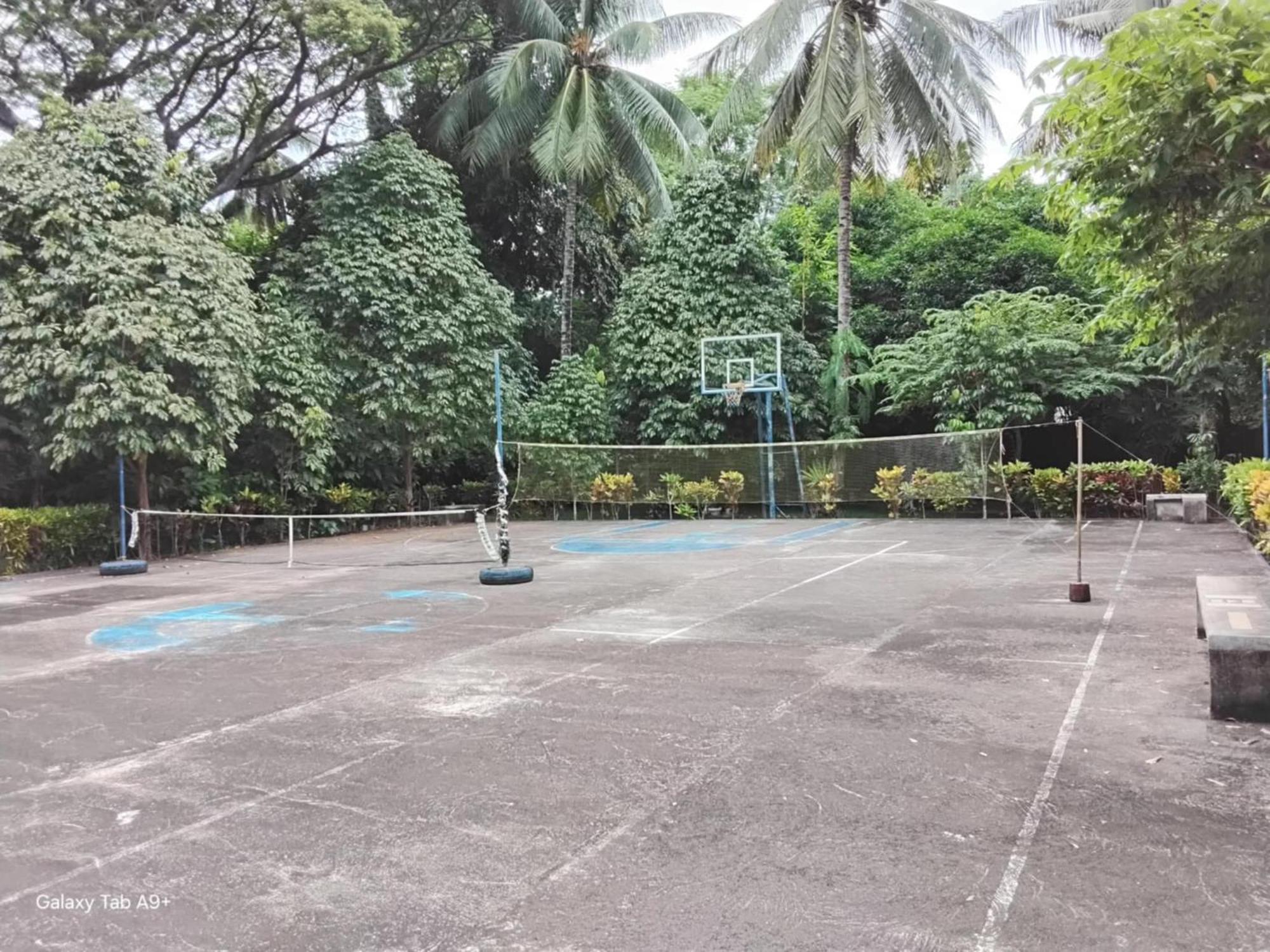 Camiguin Lanzones Resort Mambajao Kültér fotó