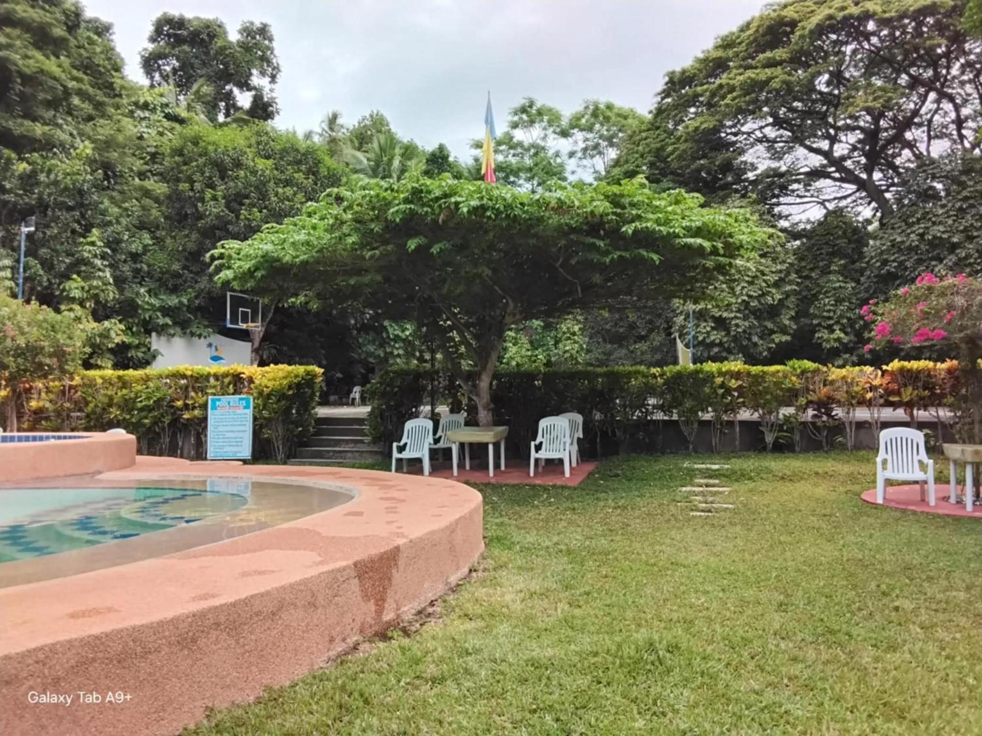 Camiguin Lanzones Resort Mambajao Kültér fotó