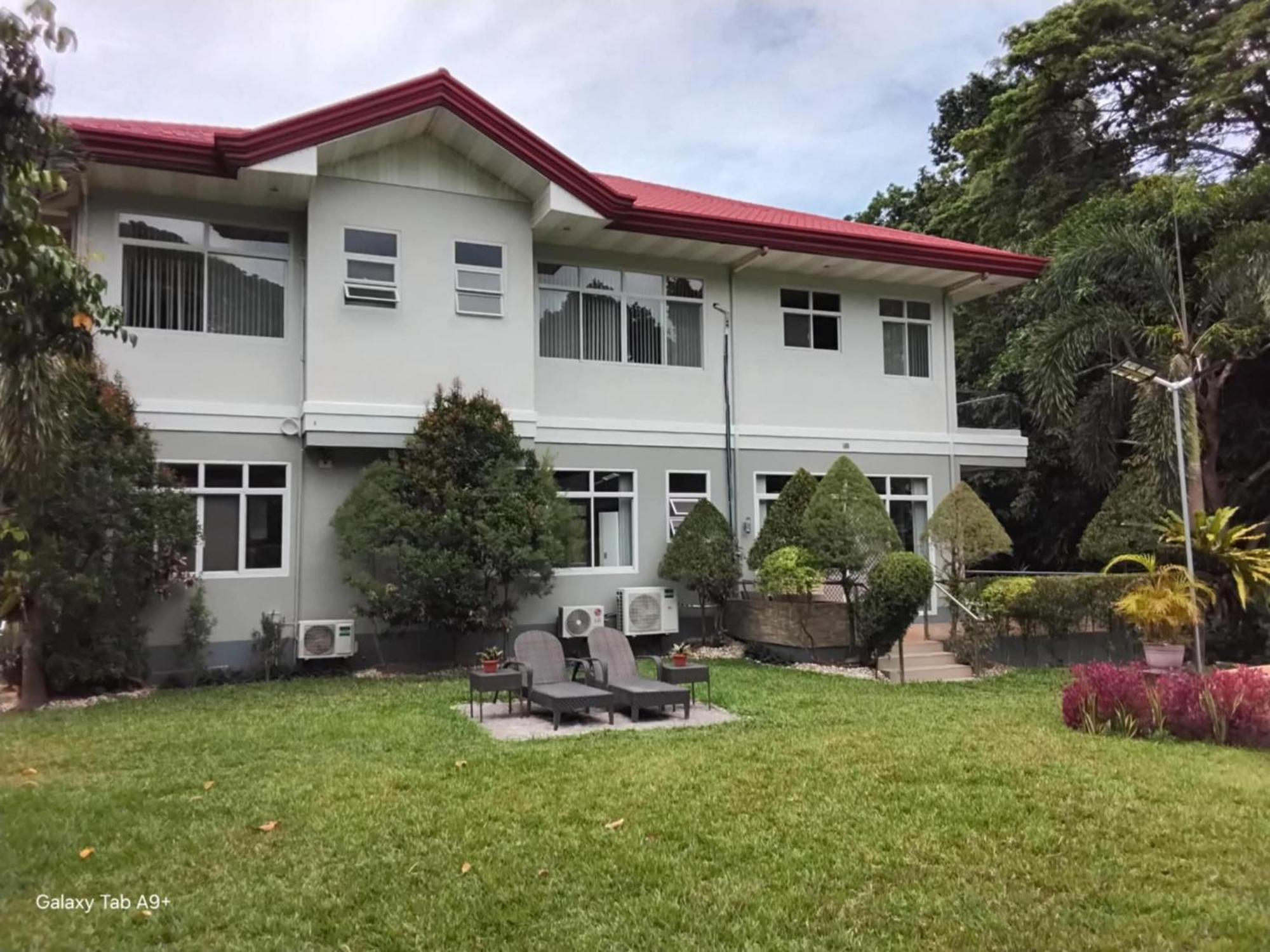 Camiguin Lanzones Resort Mambajao Kültér fotó