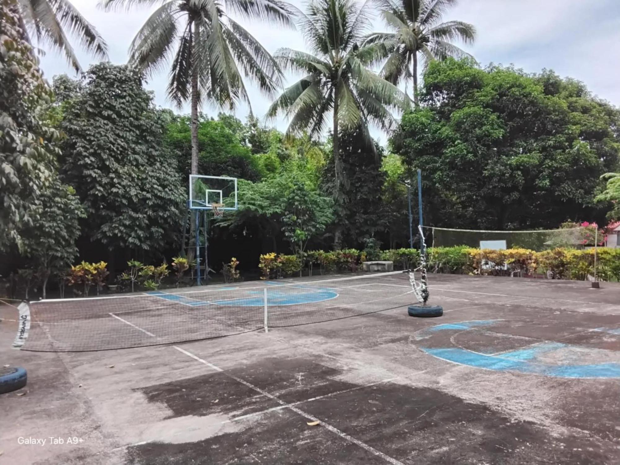 Camiguin Lanzones Resort Mambajao Kültér fotó